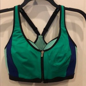 VS sports bra